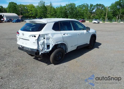 2024 Toyota Corolla Cross L z USA, uszkodzony, nr VIN 7MUAAABG9RV105847